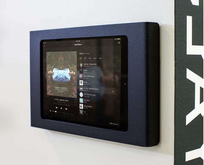 Zabezpečený nástěnný rámeček pro 10.2“ iPad / iPad mini Zabezpečený nástěnný rámeček pro 10.2“ iPad / iPad mini